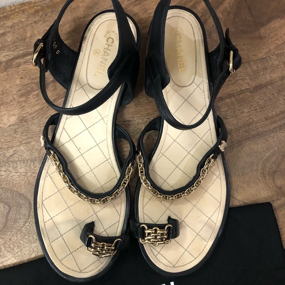 CHANEL Chain Lambskin Black CC Logo Sandals Sz 39 - Picture 7 of 11